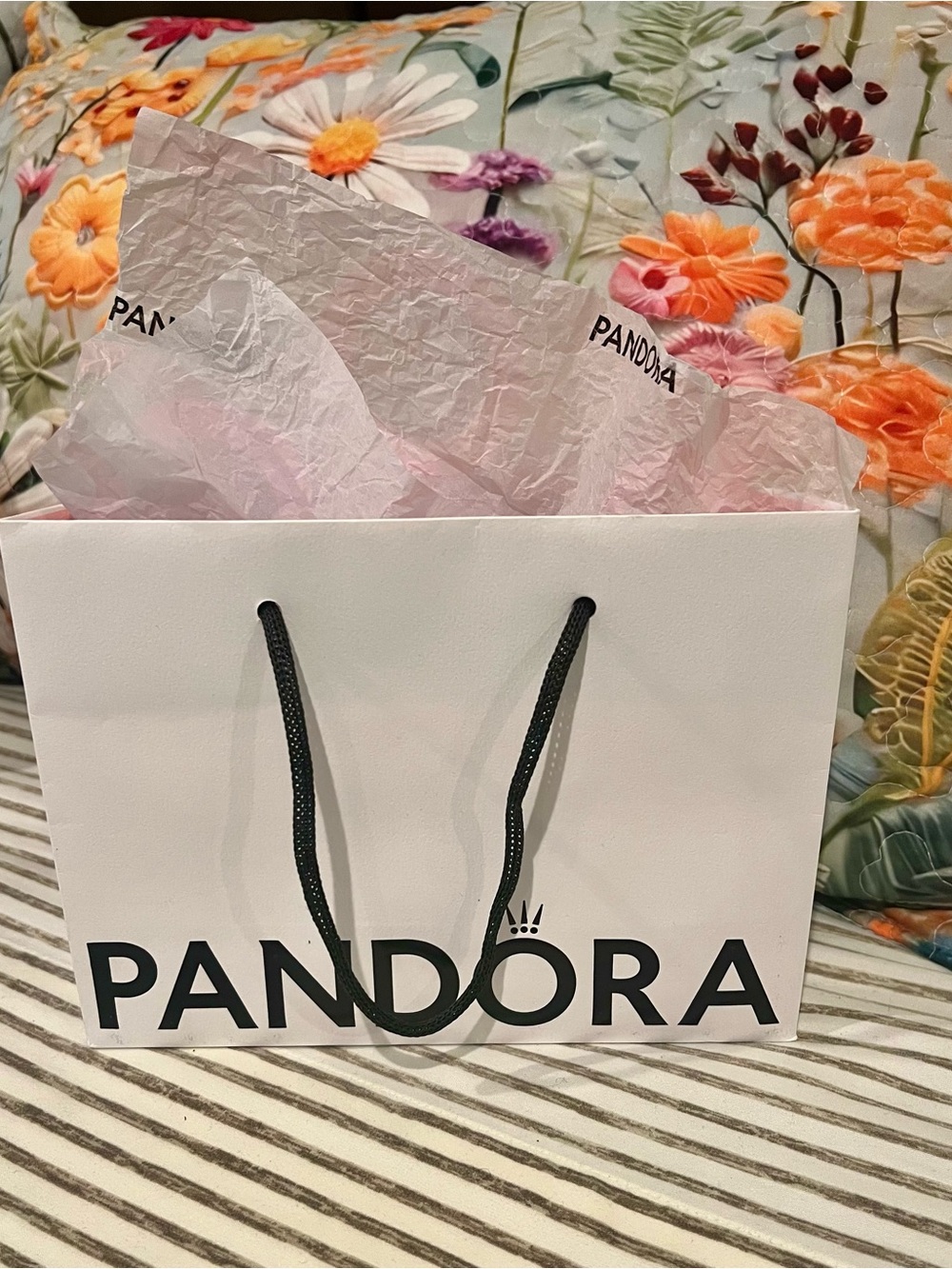 Pandora White Gift Bag with Black Handles and Pink Tissue